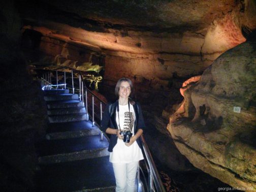 Фото внутри пещеры Сатаплия