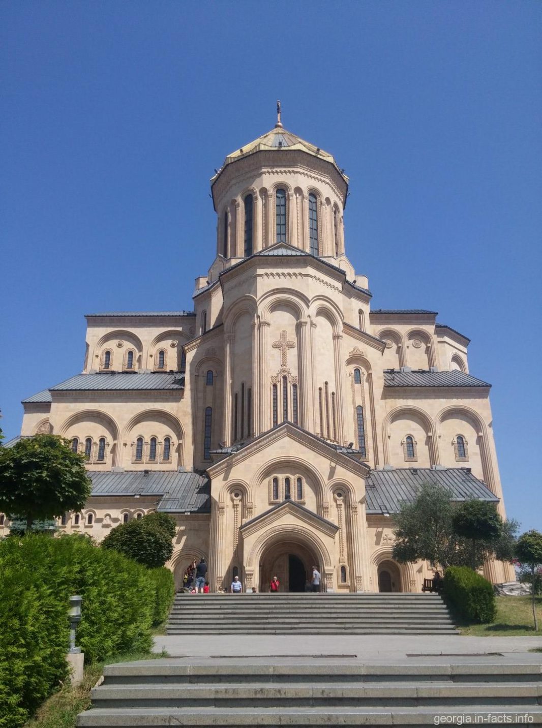 Храмы в тбилиси фото с описанием