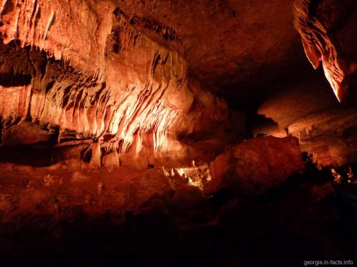 Красивое фото из пещеры Сатаплия