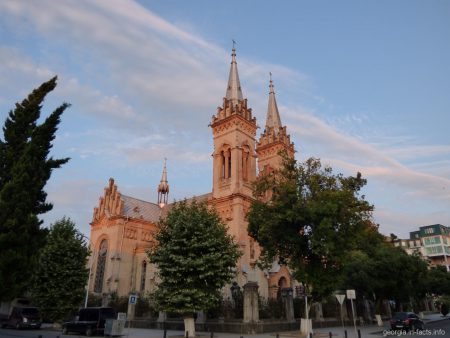 Собор Пресвятой Богородицы в Батуми, Грузия