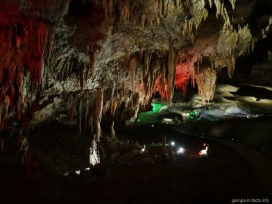 Пещера Прометея на экскурсии, Грузия