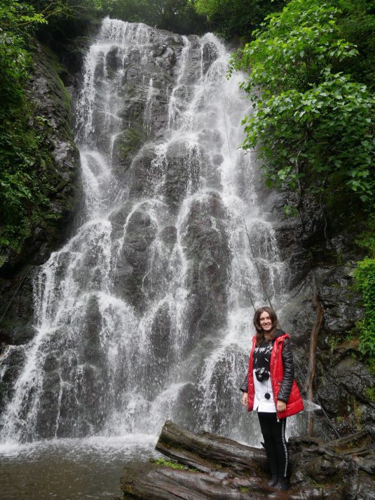 Водопад Мирвети в Аджарии на машине