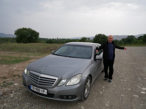 Аренда машины с водителем в Тбилиси
