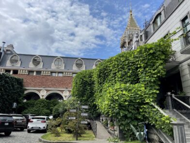 Площадь Пьяцца с необычного ракурса, Батуми Грузия