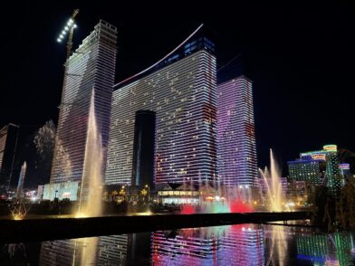 Шоу поющих фонтанов в Батуми, Грузия