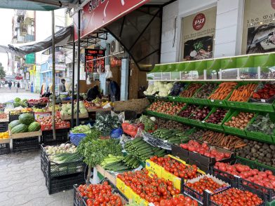 На фруктово овощном рынке в Грузии