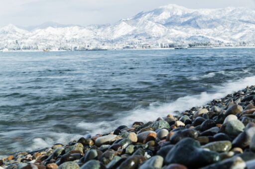Море и горы в Батуми зимой