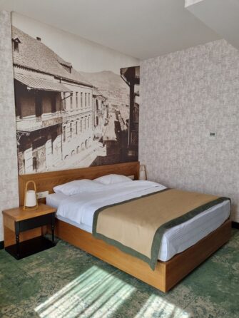 Отели и гостиницы Тбилиси номер