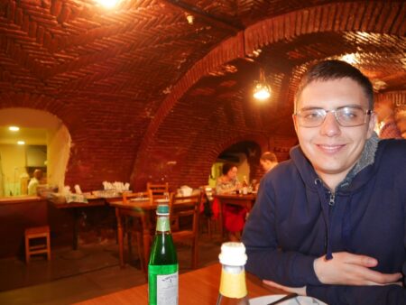 Духан в Тбилиси экономия на еде