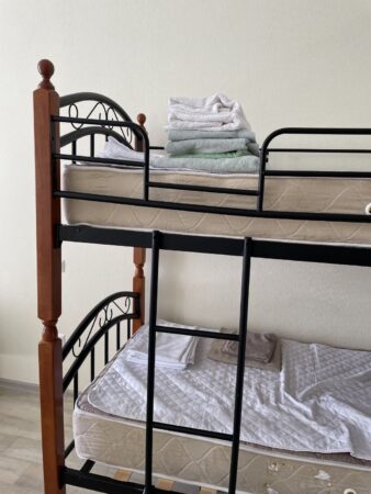 Хостел в Грузии двухъярусные кровати