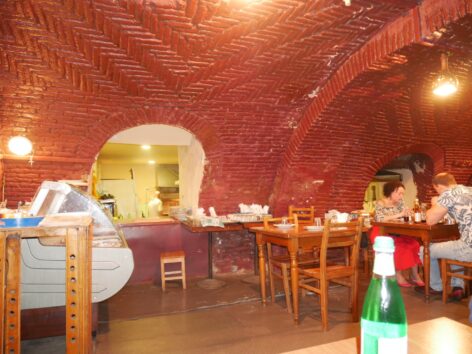 Духан в Тбилиси внутри фото