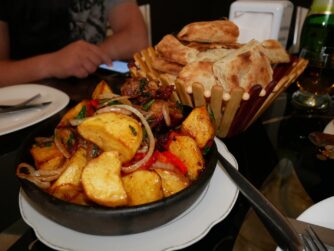 Еда в Ахалцихе Оджахури