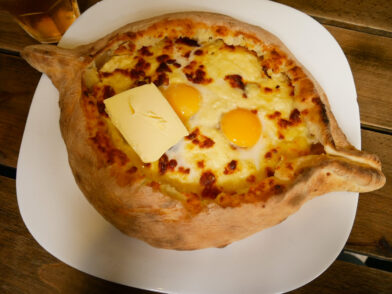 Хачапури на мастер классе в Грузии