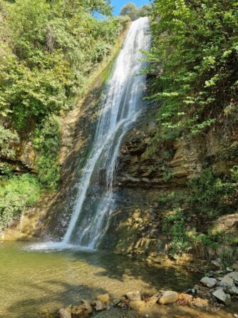 Водопад в центре Тбилиси