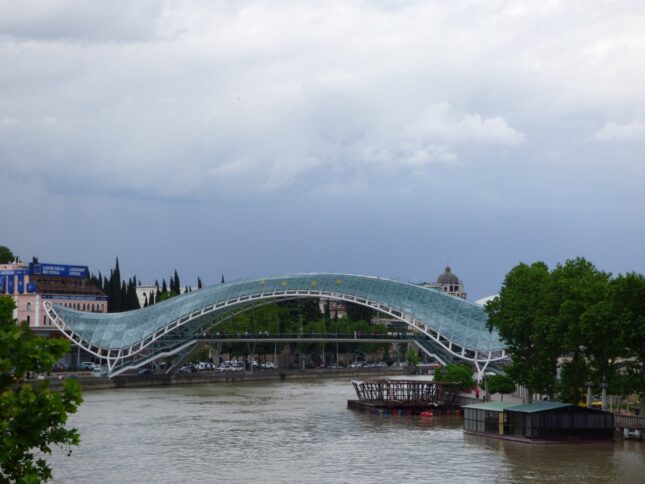 Мост Мира в Тбилиси